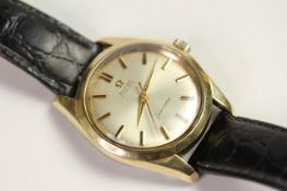 VINTAGE OMEGA SEAMASTER AUTOMATIC REFERENCE 14710, circular dial, baton hour markers, gilt detail,