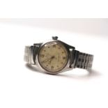 ROLEX OYSTER ROYAL CIRCA 1950s, circular cream dial with 12, 3,6 and 9 arabic numerals and dot