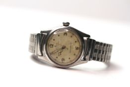 ROLEX OYSTER ROYAL CIRCA 1950s, circular cream dial with 12, 3,6 and 9 arabic numerals and dot