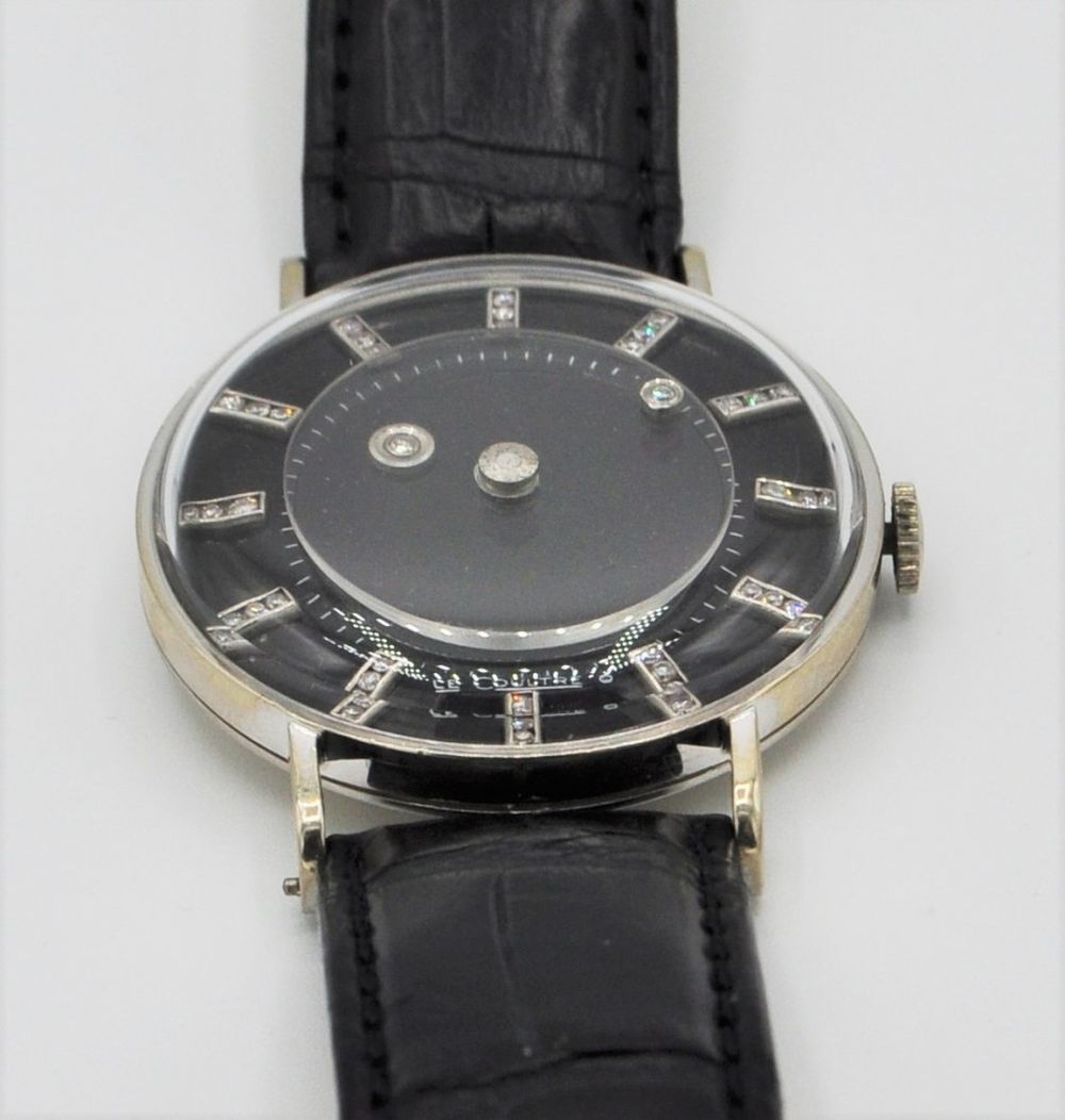 LECOULTRE AND VACHERON CONSTANTIN WRISTWATCH 1950S WITH DIAMOND MYSTERY 'GALAXY' DIAL IN 14CT - Image 4 of 7
