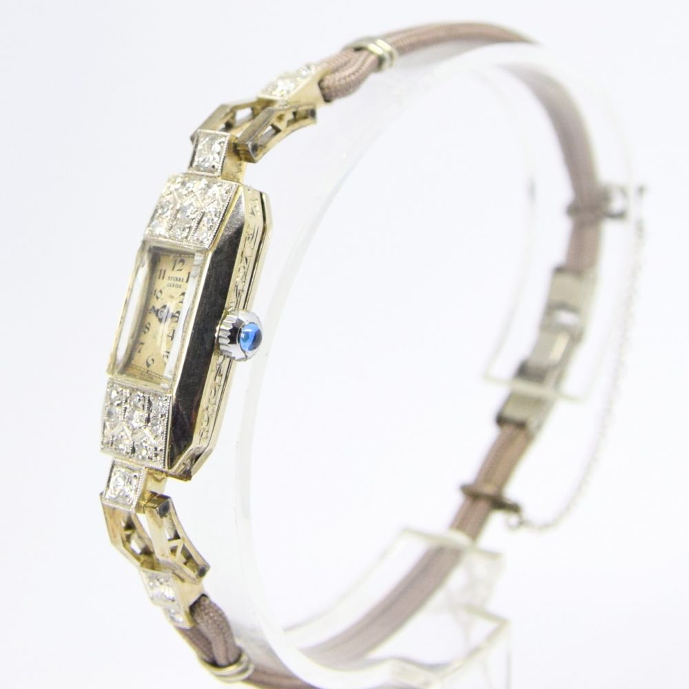 LADIES ART DECO NEVADA GENEVE WITH 22 DIAMONDS IN PLATINUM CASE WITH PLATINUM CLASP CIRCA 1920S. - Image 2 of 8