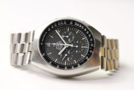 VINTAGE OMEGA SPEEDMASTER MARK II REFERENCE 145.014, circular black dial, luminous hour markers,