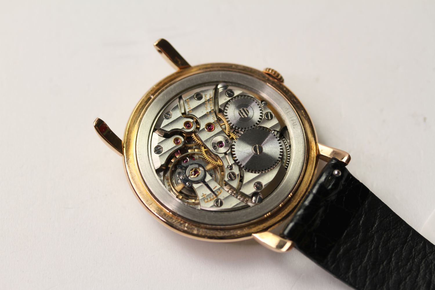 VINTAGE 18CT ROSE GOLD IWC SCHAFFHAUSEN DRESS WATCH, circular black dial, rose gold hour markers and - Image 4 of 4