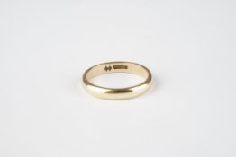 9CT GOLD BAND RING, gross weight is 3.83g.