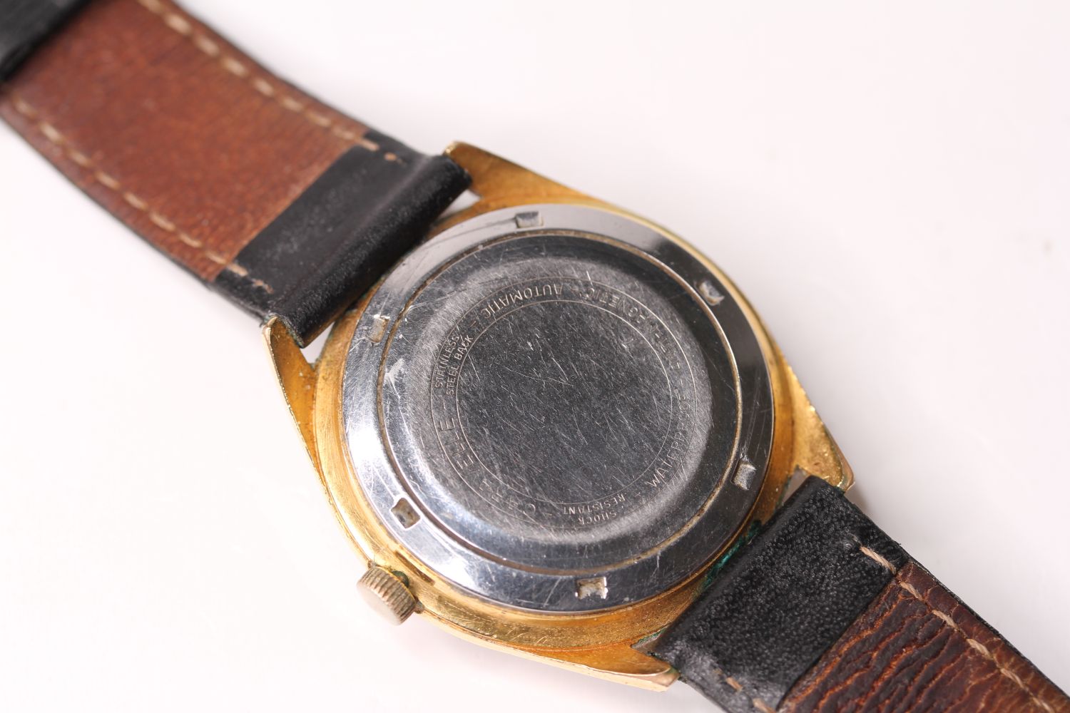 1960s CARAVELLE AUTOMATIC WRIST WATCH, circular champagne dial with baton hour markers, day and date - Image 2 of 2