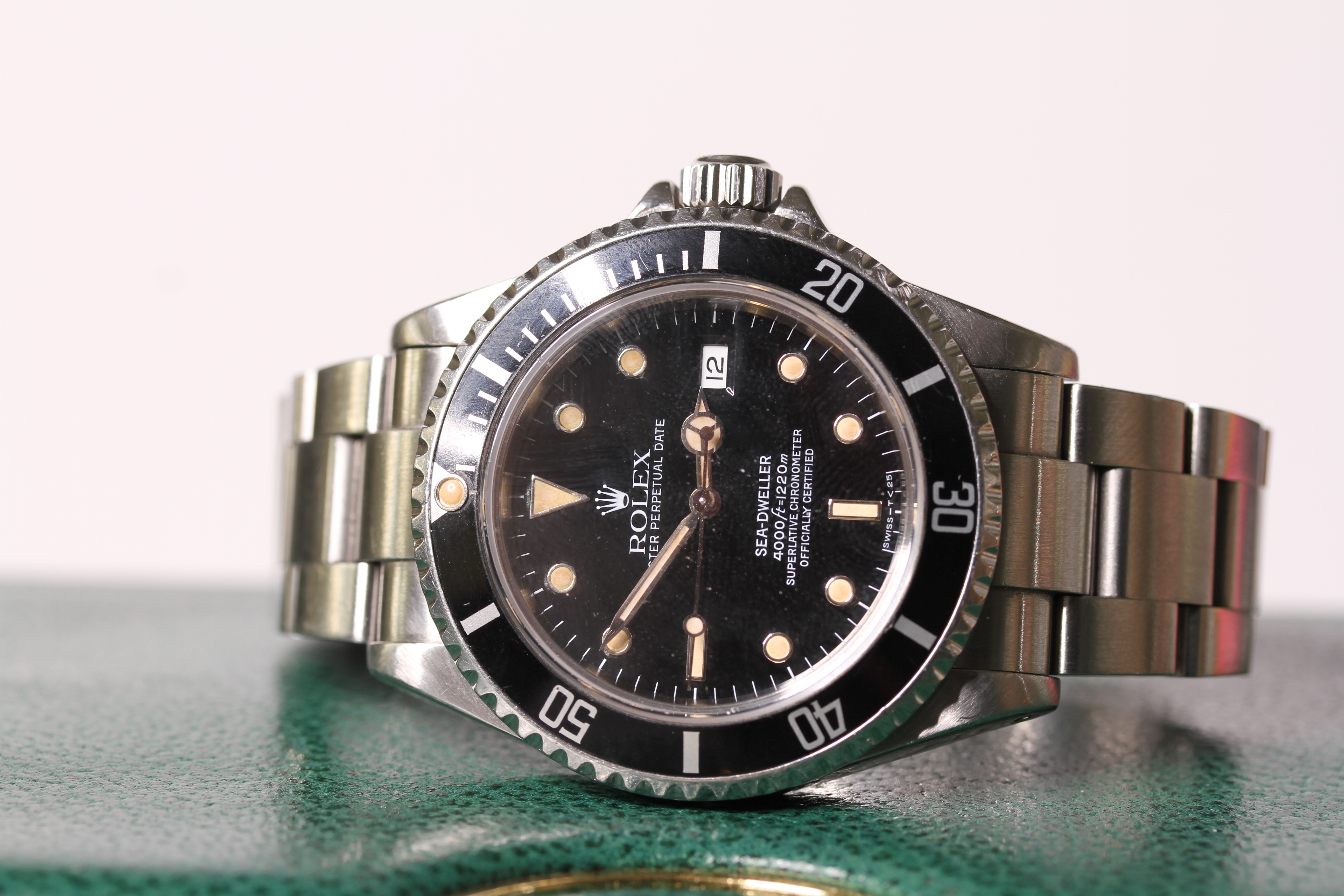 ROLEX SEA DWELLER REFERENCE 16600 WITH BOX AND ANCHOR, circular black dial with with applied hour - Image 2 of 7
