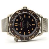 GENTLEMAN'S OMEGA SEAMASTER 007 EDITION "NO TIME TO DIE" TITANIUM ON BRACELET, FEBRUARY 2020 BOX AND