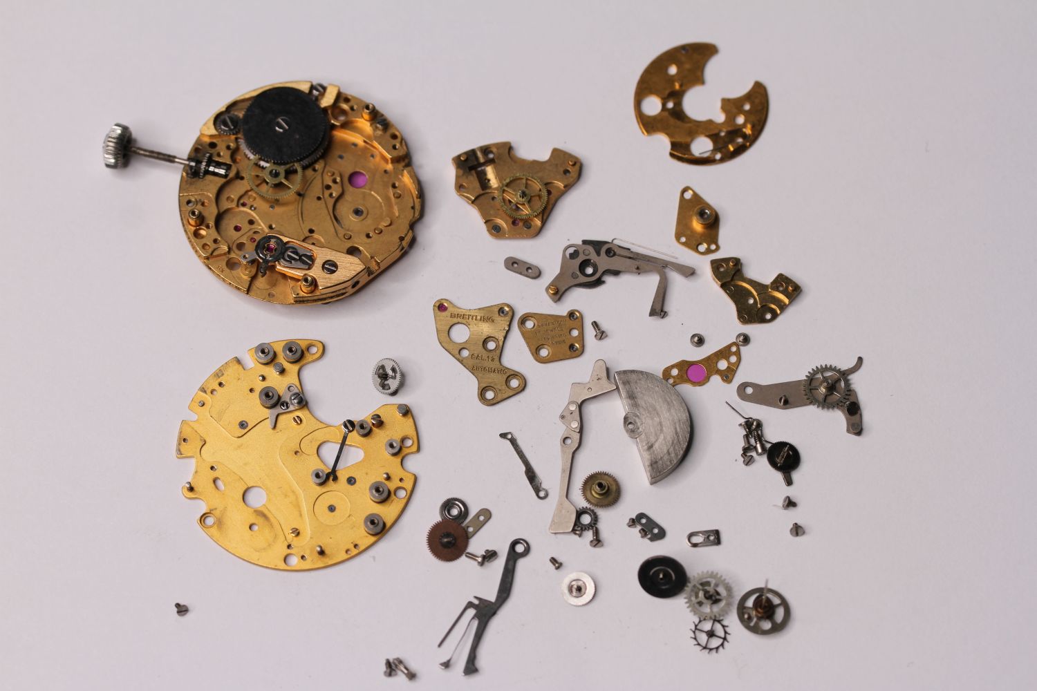 BREITLING CALIBRE 12 MOVEMENT INCLUDING CROWN, STEM, 17 JEWEL