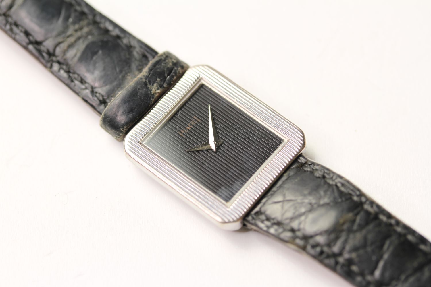 LADIES 18K WHITE GOLD VINTAGE PIAGET REF 8354 CIRCA 1999, rectangular black dial with silver sword