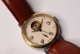 *TO BE SOLD WITHOUT RESERVE* D.FREEMONT VOYAGER WRIST WATCH, circular cream dial with dot and arabic