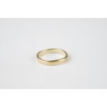 9CT GOLD TWIST BAND RING, gross weight is 2.28g.