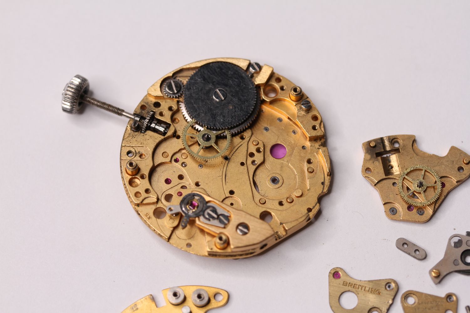 BREITLING CALIBRE 12 MOVEMENT INCLUDING CROWN, STEM, 17 JEWEL - Image 4 of 5