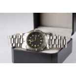 GENTLEMENS ORIS AUTOMATIC DATE WRISTWATCH W/ BOX REF. 7457, circular black dial with luminous hour