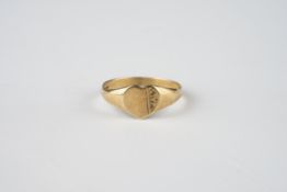 9CT GOLD HEART SIGNET RING, gross weight is 1.28g.