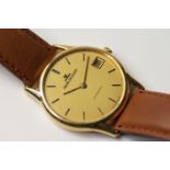 VINTAGE JAEGER LE COULTRE 18CT GOLD, circular gold dial with baton hour markers, date function, 33mm