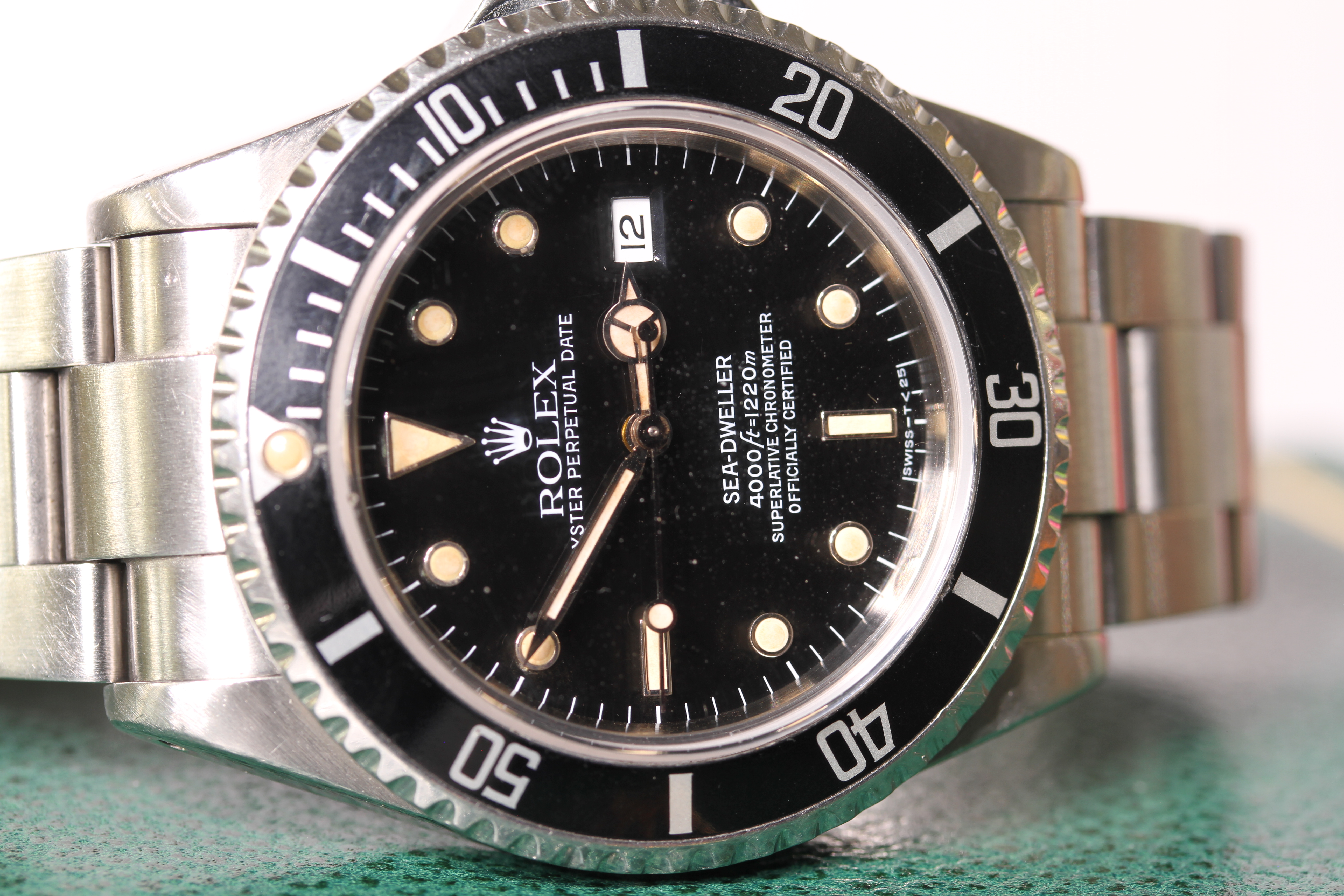 ROLEX SEA DWELLER REFERENCE 16600 WITH BOX AND ANCHOR, circular black dial with with applied hour - Image 3 of 7