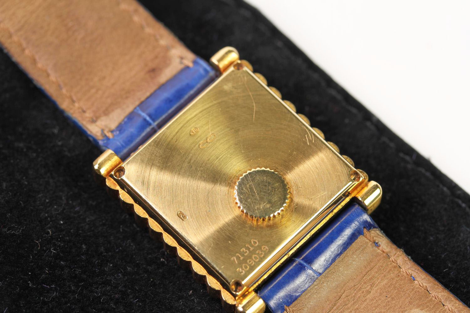 18CT PIAGET LAPIS WRIST WATCH WITH PAPERS AND POUCH REFERENCE 71310, square lapis dial with gold - Image 4 of 4