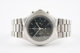 GENTLEMENS OMEGA SPEEDMASTER TEUTONIC CHRONOGRAPH WRISTWATCH REF. 1450040, circular triple