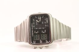 VINTAGE OMEGA SEAMASTER CHRONO-QUARTZ WRIST WATCH 32KHz, rectangular black dial displaying the time,