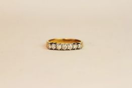 18ct yellow gold 7-stone diamond ring. Diamonds 0.50ct, ring size N 1/2.
