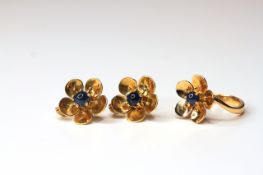 18CT CABOCHON SAPPHIRE FLOWER RING AND EARRING SET, stones estimated at 4x4mm, makers mark AS,