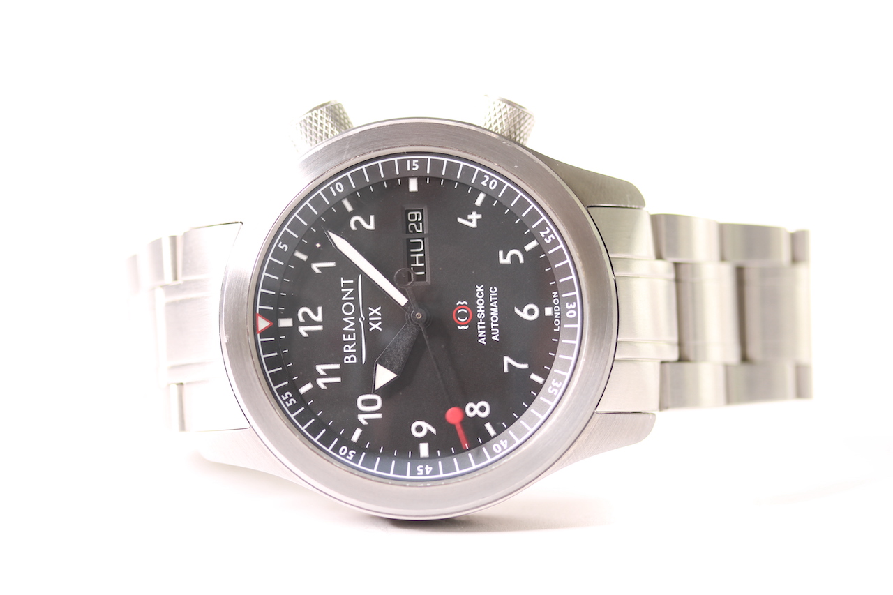 RARE MILITARY BREMONT SO19 ISSUED MB11 AUTOMATIC WATCH WITH BOX AND PAPERS 2015, circular black dial - Image 3 of 6