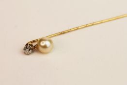 Pearl & Diamond Pin, untested metal, approximate total length 65mm