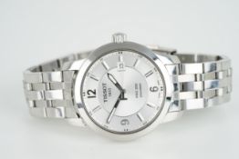 GENTLEMENS TISSOT PRC 200 WRISTWATCH, circular silver dial with stick hour markers and hands, 40mm