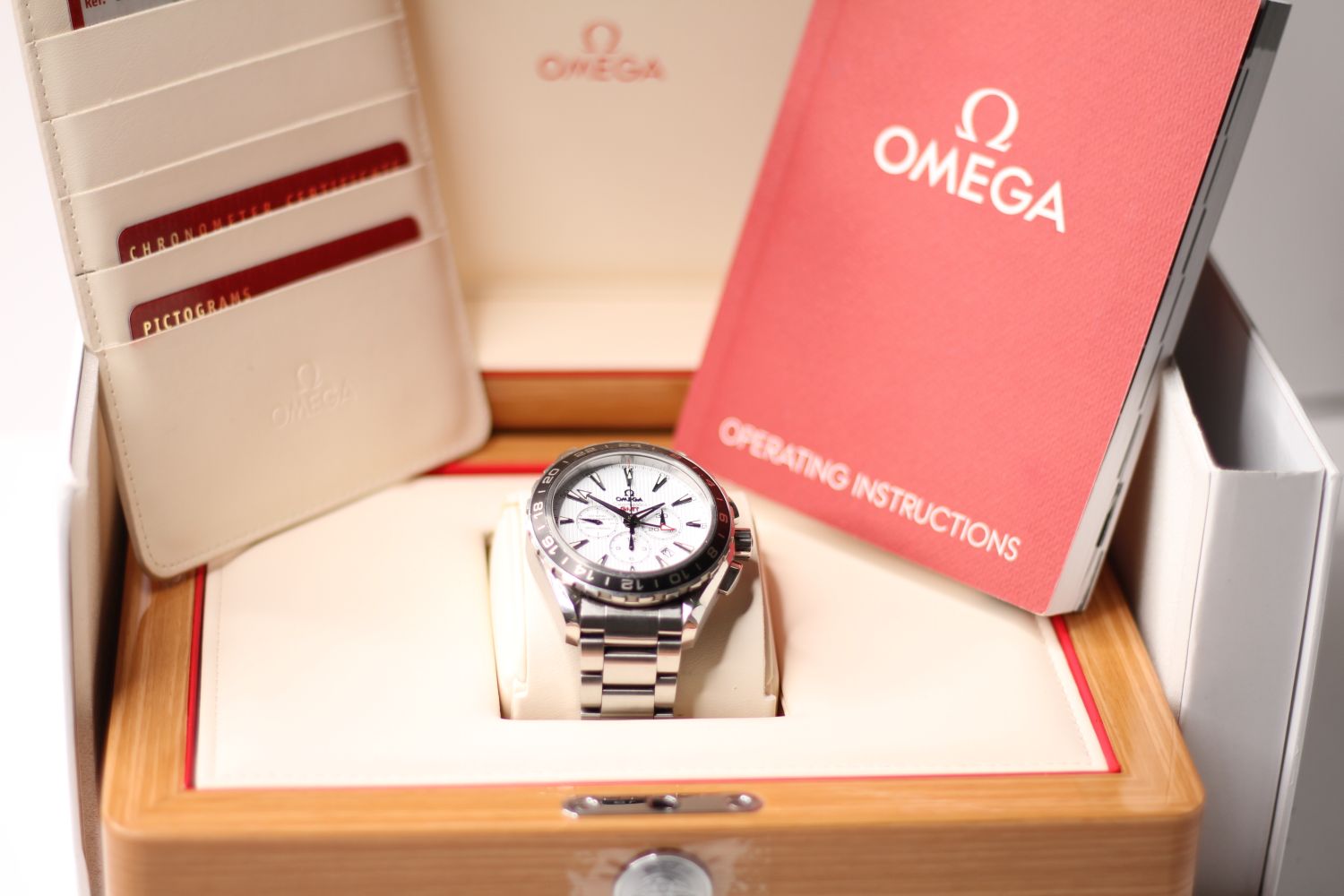 OMEGA SEAMASTER GMT AQUA TERRA CO-AXIAL WRISTWATCH REF 231.10.44.52.04.001 W/BOX & PAPERS, - Image 3 of 11
