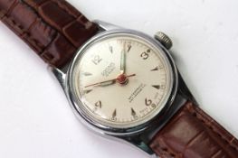 *TO BE SOLD WITHOUT RESERVE* VINTAGE SORNA MANUAL WIND WRIST WATCH, circulae cream dial with baton