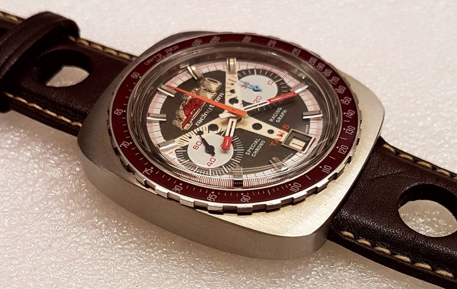 TANIS NOS SPECIAL RACING TEAM CHRONOGRAPH WITH BAKELITE BEZEL 1970S. VALJOUX CAL. 7734, square, - Image 3 of 8
