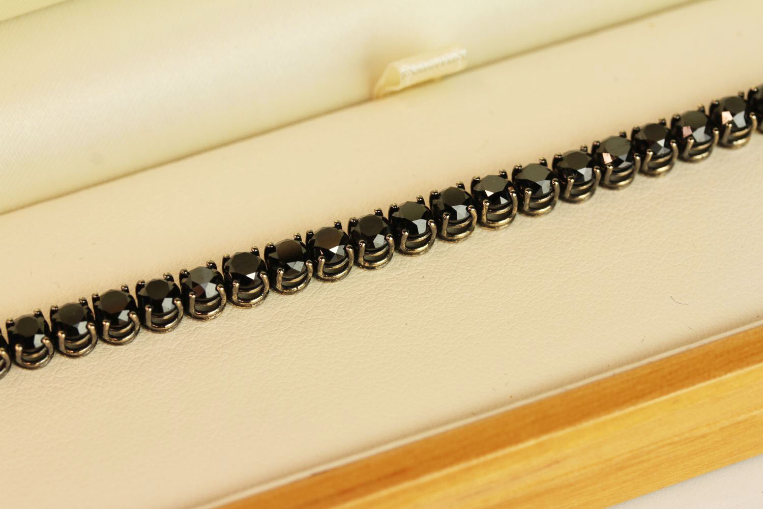 18ct white gold black diamond line bracelet, boxed. Black diamonds 14.38ct, approximate length 18. - Image 3 of 4