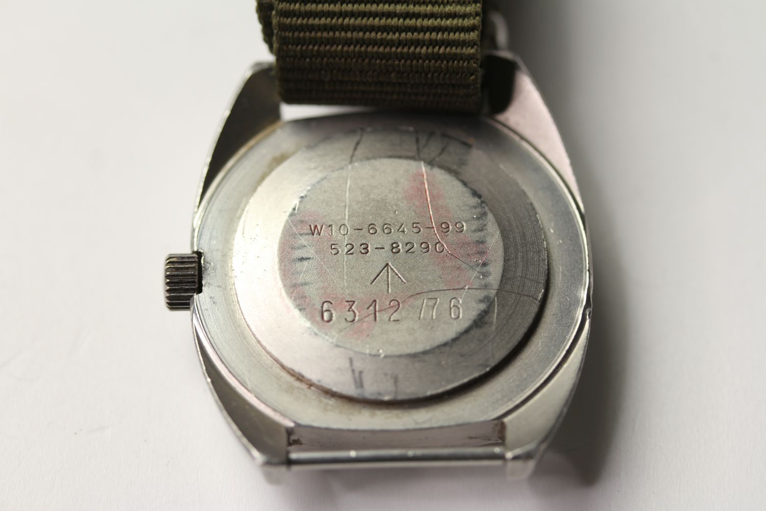 VINTAGE HAMILTON MILITARY ISSUE W10, black dial with tritium mark, crows foot, Arabic numerals, 34mm - Image 2 of 2