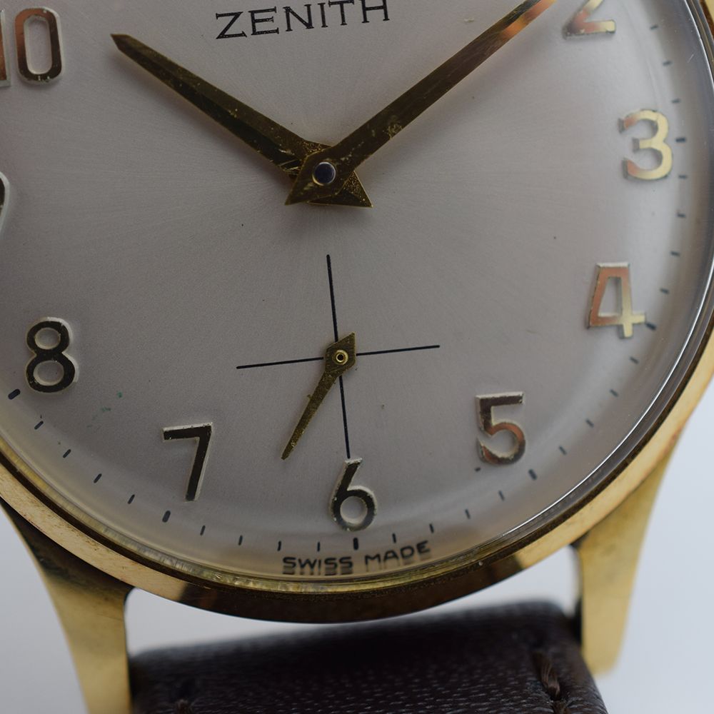 GENTLEMAN'S ZENITH, 9CT GOLD, REF. 21123, CIRCA 1970, 31MM, circular white dial with thin gold toned - Image 5 of 7