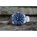 TUDOR BLACK BAY 58 BLUE REFERENCE 79030B 2020 BOX PAPERS AND TUODR SERVICE POUCH, circular blue dial
