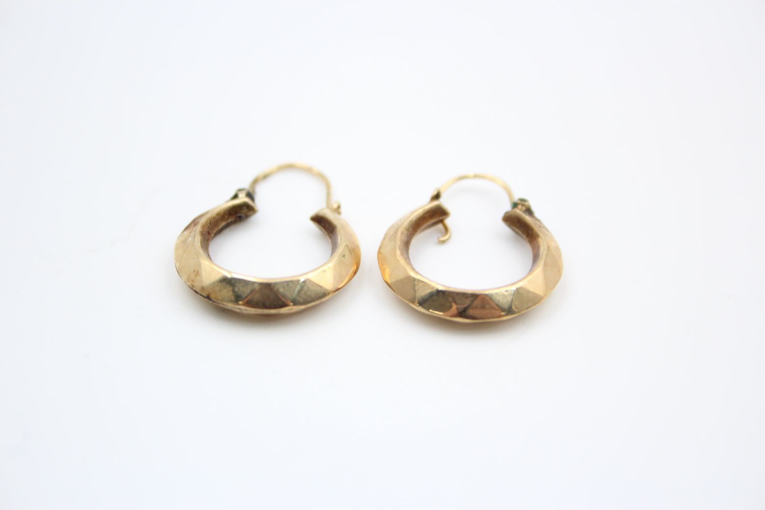 2 x 9ct gold hoop earrings 2.5 grams gross - Image 3 of 9