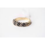 Diamond & Sapphire Ring, stamped 18ct yellow gold, size O, 4.18g.