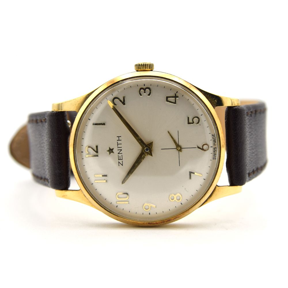 GENTLEMAN'S ZENITH, 9CT GOLD, REF. 21123, CIRCA 1970, 31MM, circular white dial with thin gold toned