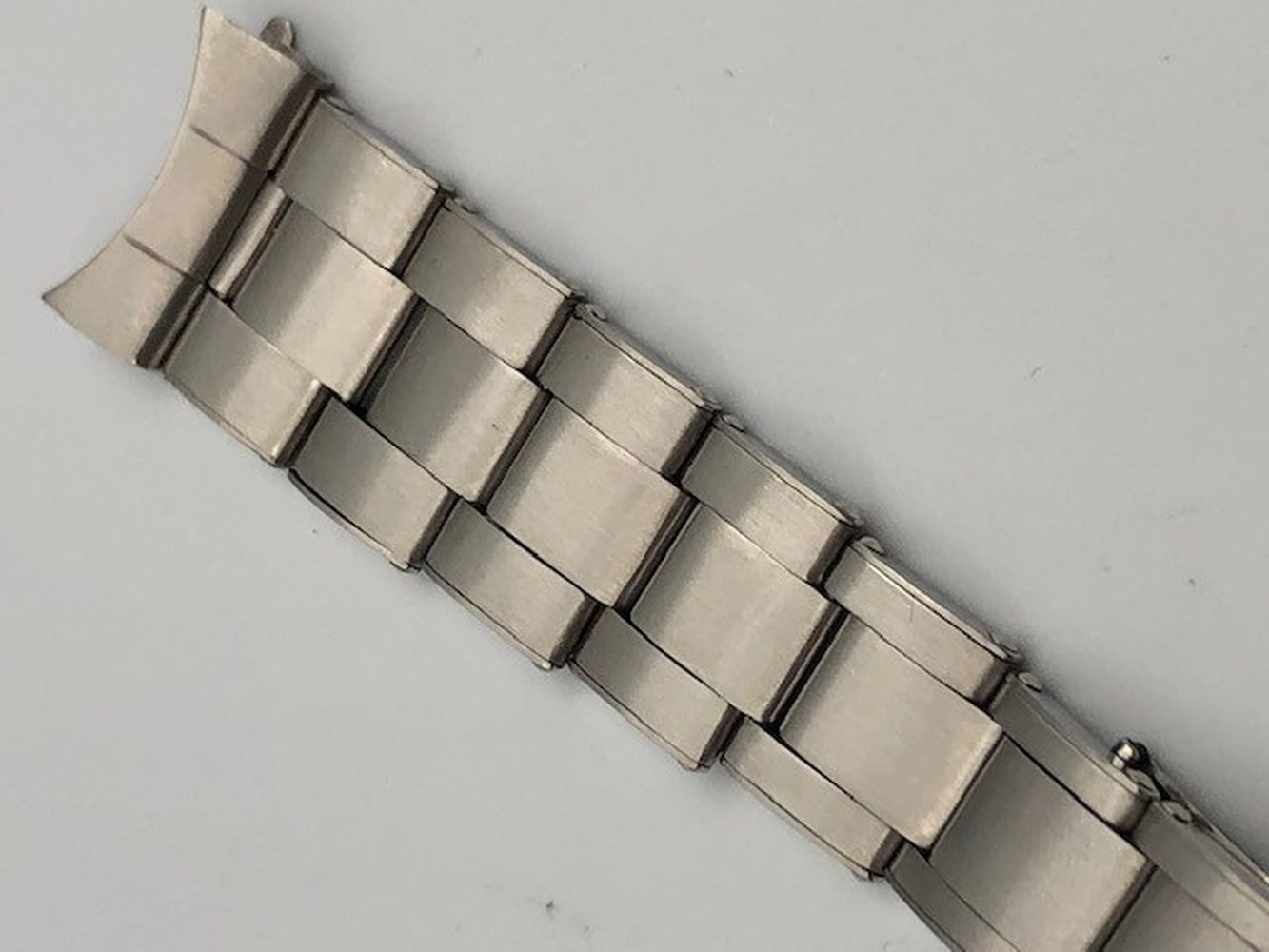 Rolex 7205 rivet bracelet dated 4/64 with 61 end links (19mm daytona/explorer and early Tudor), - Image 5 of 6