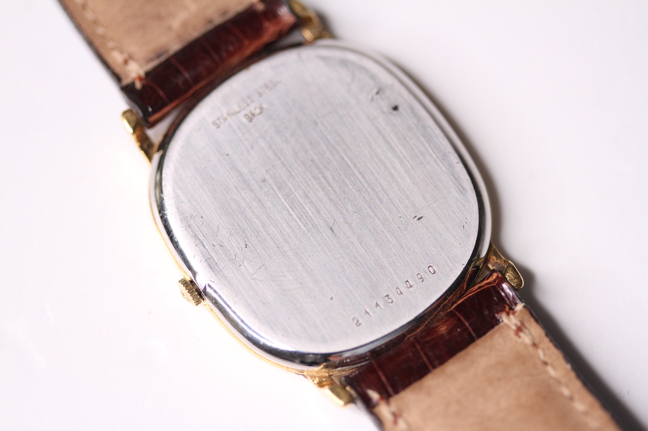LONGINES QUARTZ WRISTWATCH, oval shaped cream dial with dot and roman numeral hour markers, 29mm - Image 2 of 2