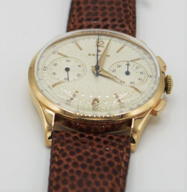 ZENITH JUMBO CHRONOGRAPH IN 18CT PINK GOLD CIRCA 1956. SERIAL 143831, REFERENCE 19518, ZENITH CAL. - Image 4 of 8