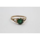 vintage 9ct gold green paste solitaire ring 1.5 grams gross