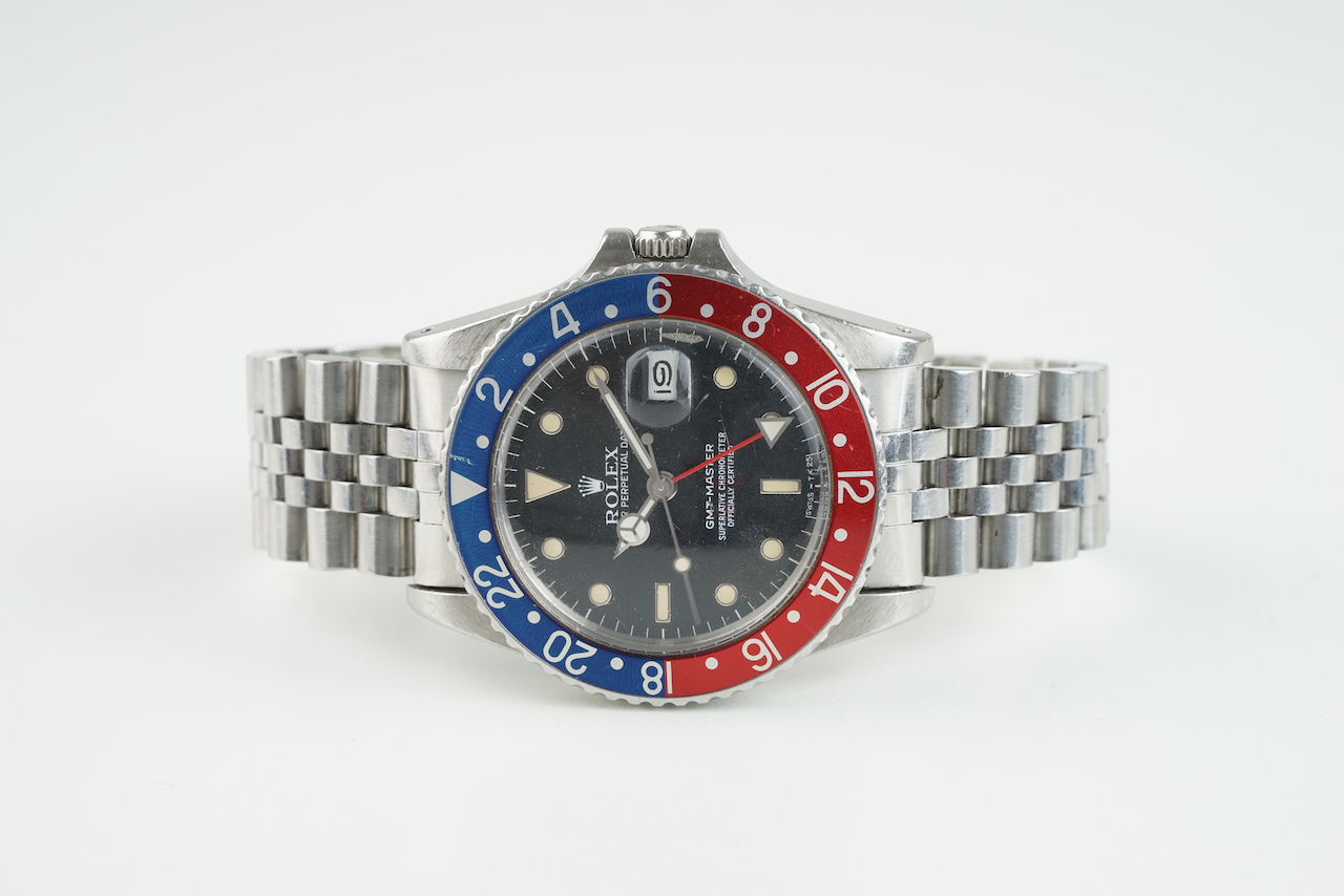 GENTLEMENS ROLEX OYSTER PERPETUAL DATE GMT MASTER PEPSI WRISTWATCH W/ BOOKLETS & GUARANTEE REF. - Image 3 of 5