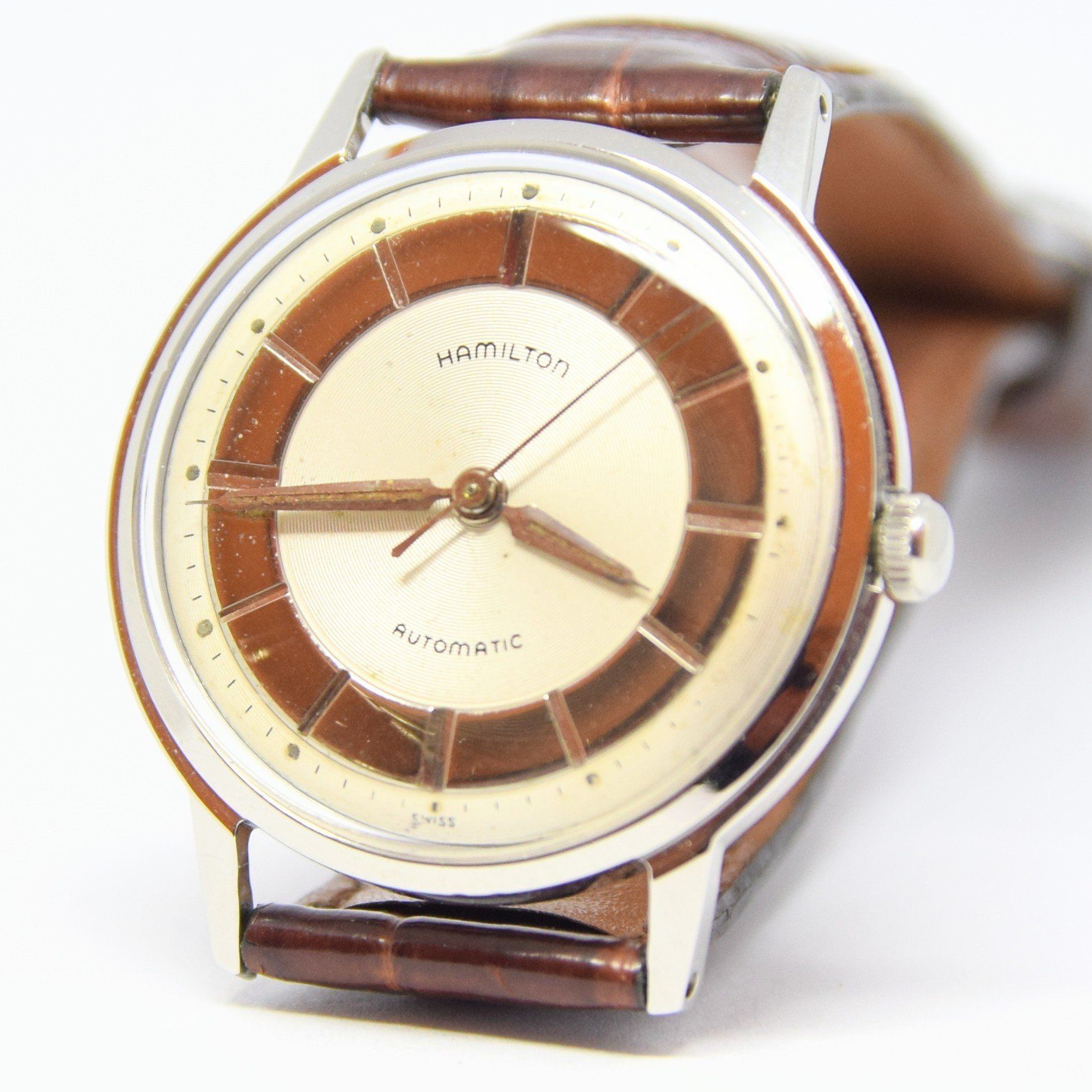 HAMILTON AUTOMATIC MICRO-ROTOR WRISTWATCH WITH TUXEDO DIAL AND ORIGINAL BOX 1950S. REFERENCE - Image 5 of 12