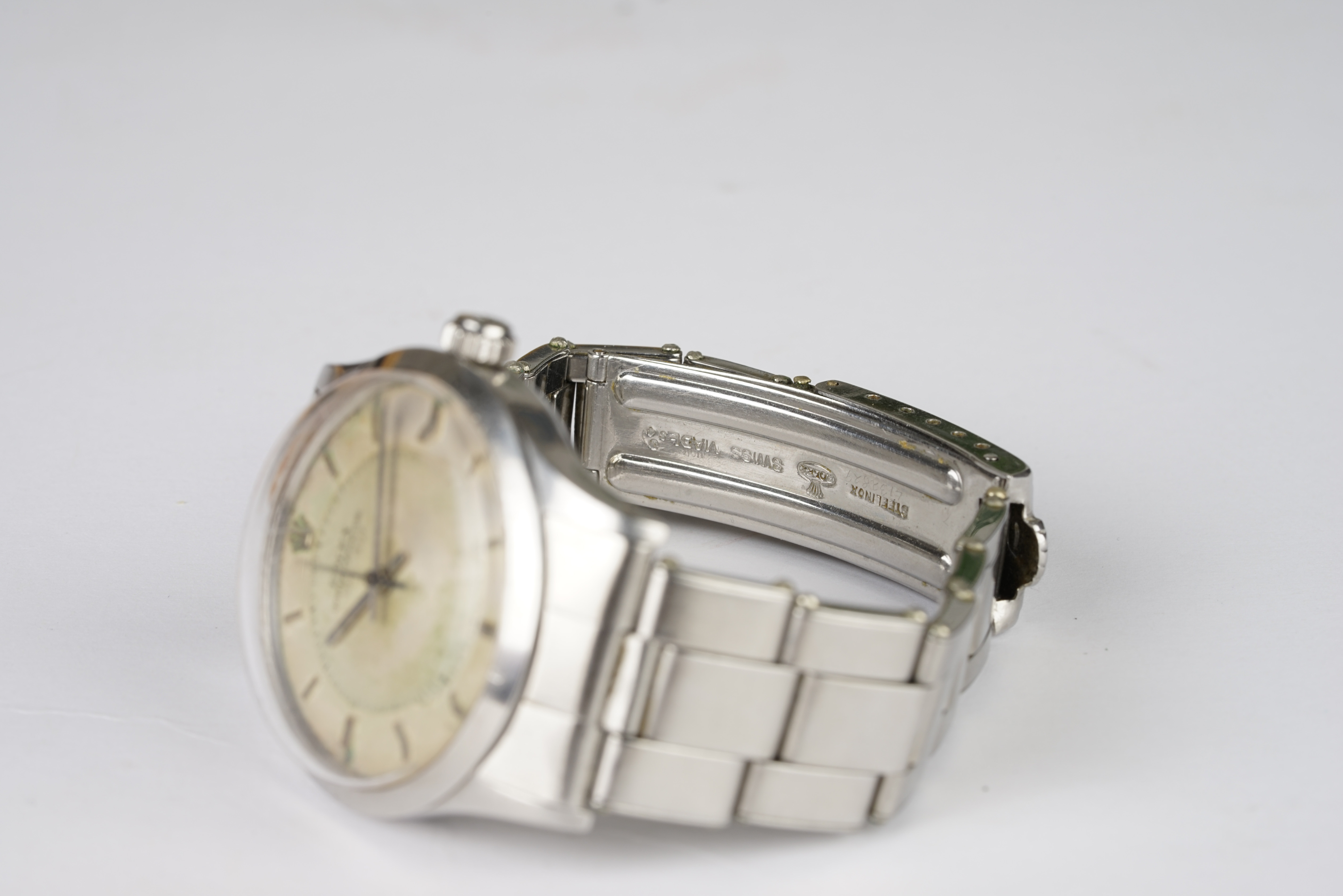 RARE GENTLEMENS ROLEX OYSTER PERPETUAL 'DEPTH RATING' 50M = 165FT WRISTWATCH REF. 6532 CIRCA 1955, - Image 3 of 4