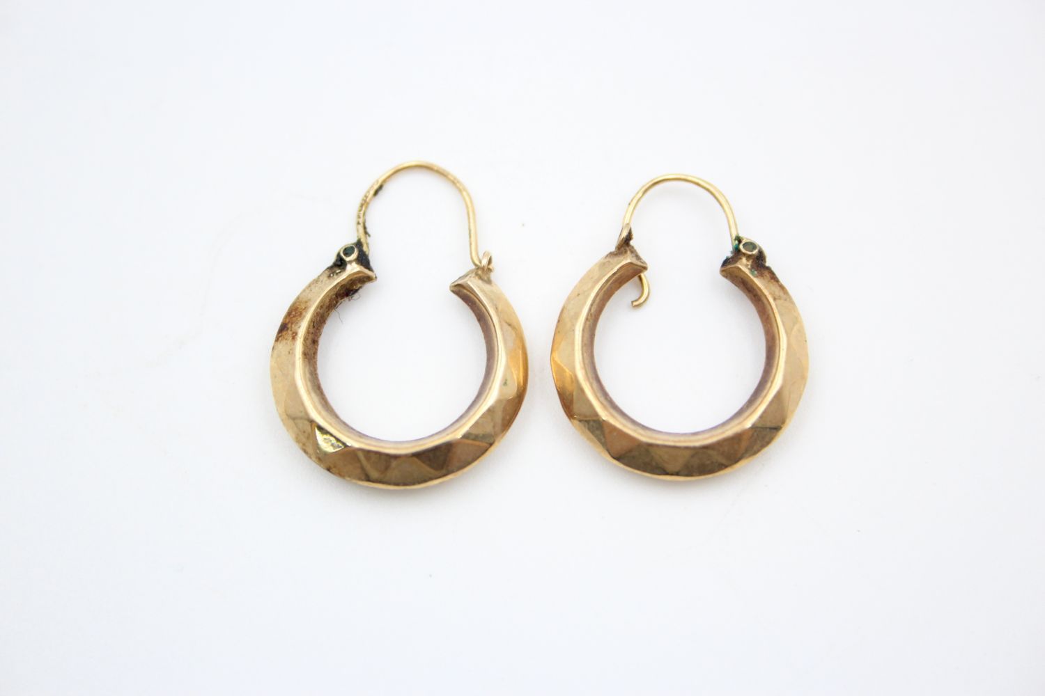 2 x 9ct gold hoop earrings 2.5 grams gross - Image 2 of 9