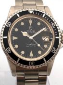 RARE TUDOR SUBMARINER WRISTWATCH REF 76100 W/FULL COLLECTORS SET, an original and rare 76100 Tudor