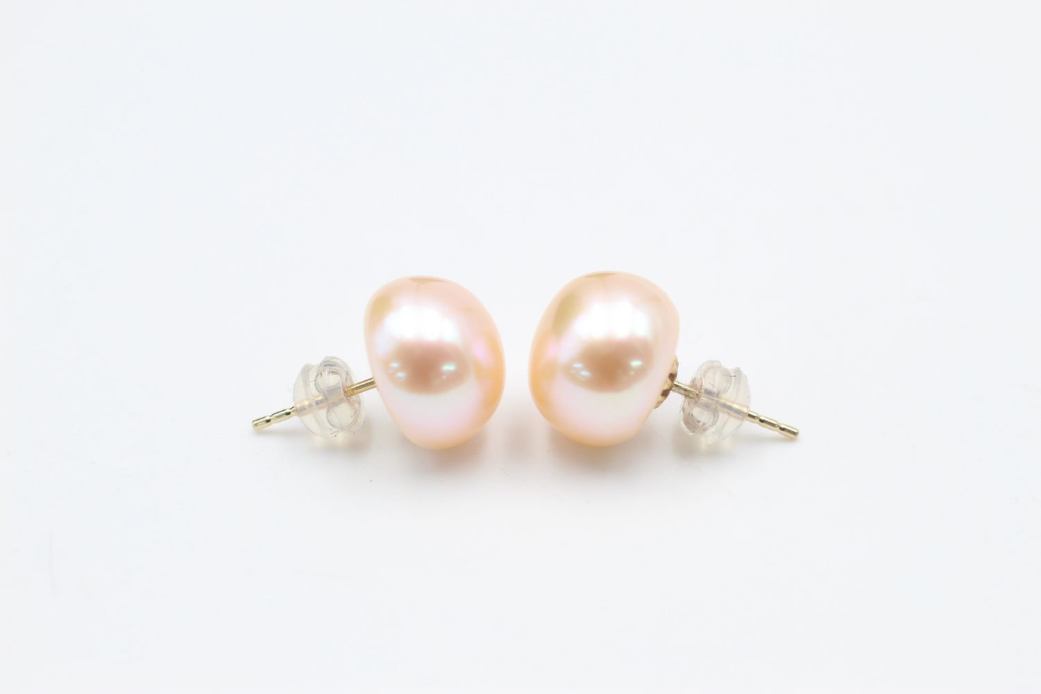 2 x 9ct Gold earrings inc. pearl, screw back 5.3 grams gross - Image 6 of 7