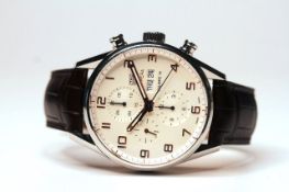 GENTLEMEN'S TAG HEUER CARRERA REFERENCE CV2A1AC W/BOX + PAPERS, cream dial, rose gold arabic