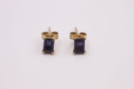 9ct gold iolite stud earrings 0.9 grams gross
